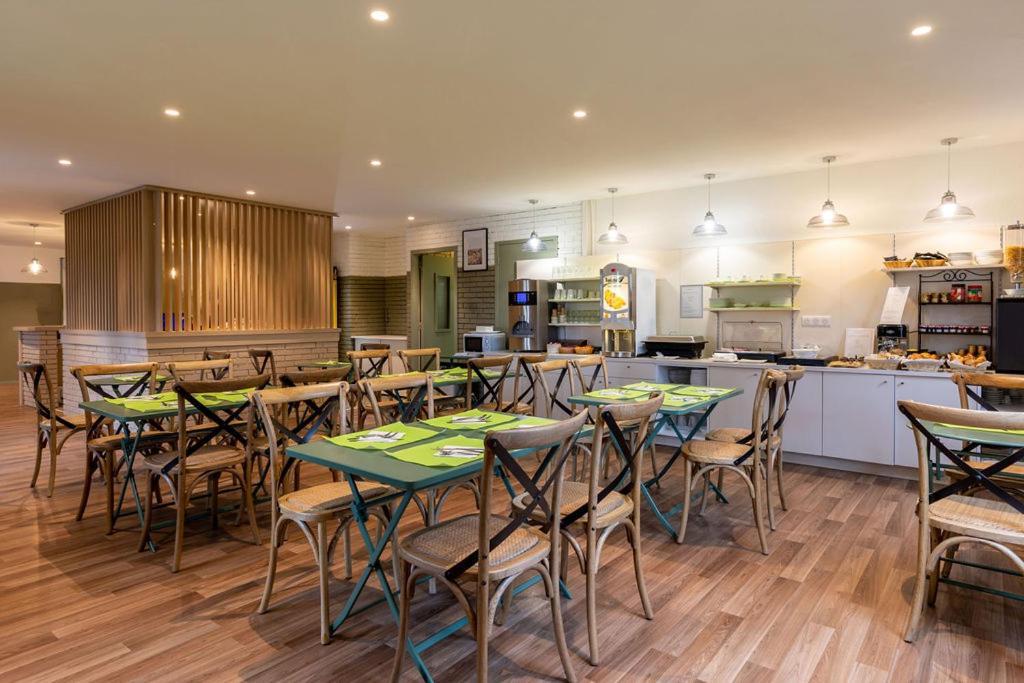 Sure Hotel By Best Western Плезир Екстериор снимка