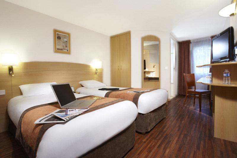 Sure Hotel By Best Western Плезир Екстериор снимка