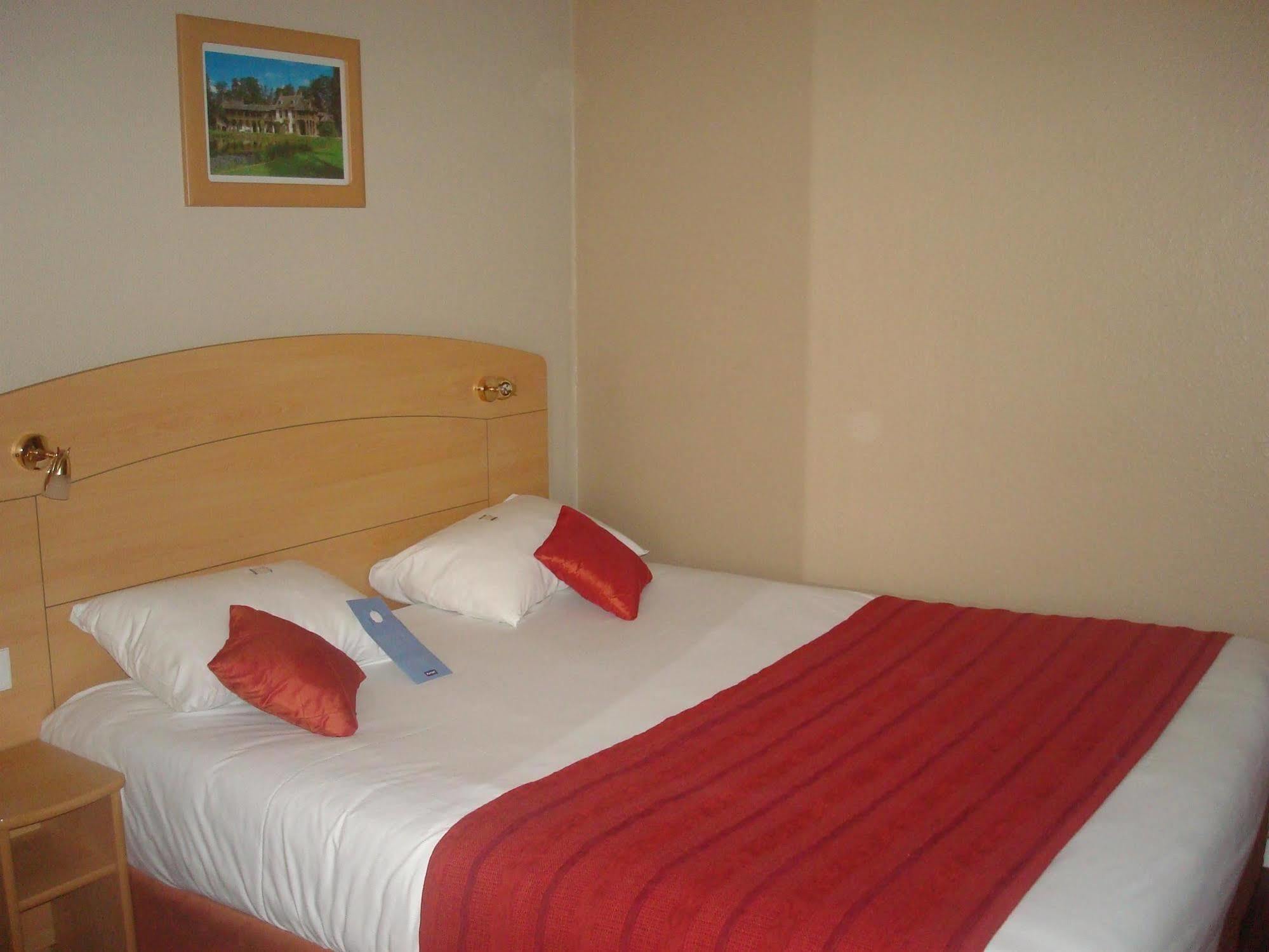 Sure Hotel By Best Western Плезир Екстериор снимка
